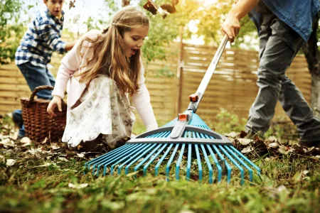 Грабли Gardena веерные регулируемые из пластика 03099-20