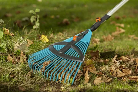 Грабли Gardena веерные регулируемые из пластика 03099-20