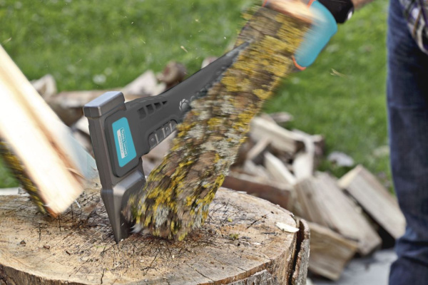 Топор походный Gardena 900 B 08713-48