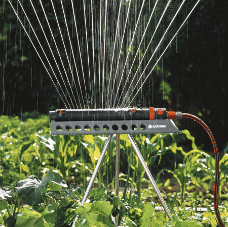 Дождеватель Gardena Aquazoom 350/3