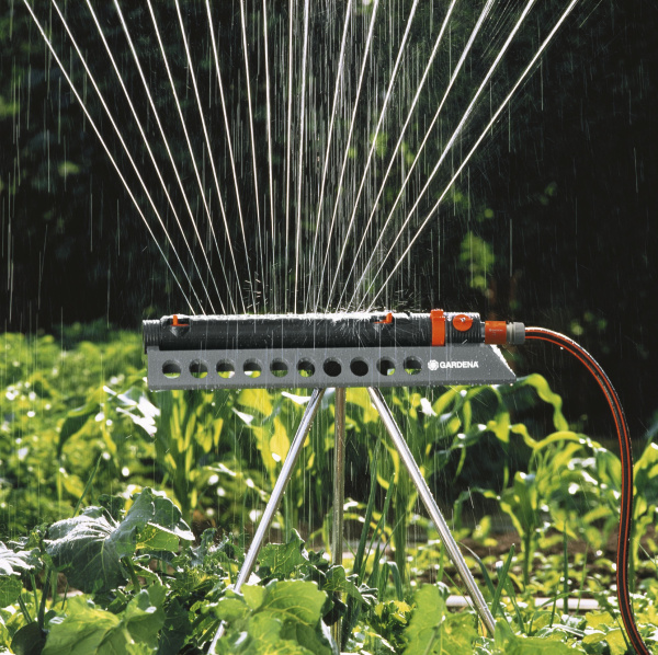 Дождеватель Gardena Aquazoom 350/3