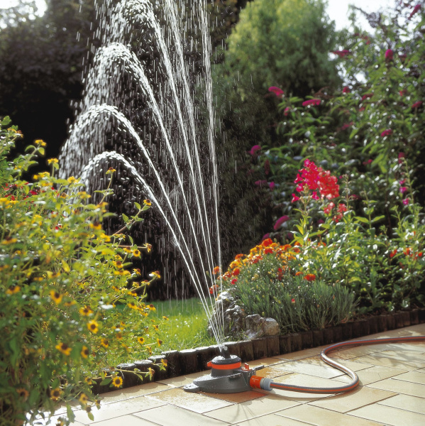 Дождеватель секторно-круговой "Tango" 02065-20