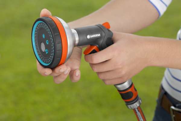 Пистолет-распылитель для полива многофункциональный Gardena Comfort 18315-20