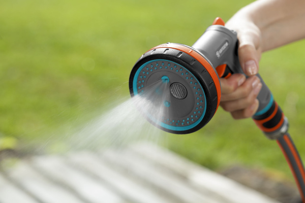 Пистолет-распылитель для полива многофункциональный Gardena Comfort 18315-20