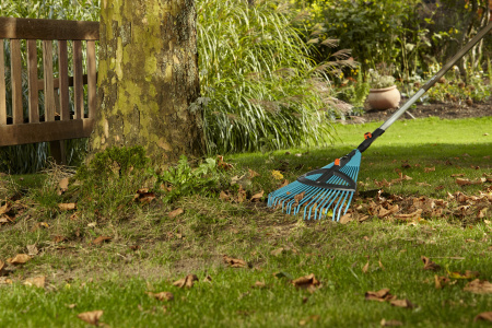 Грабли Gardena веерные регулируемые из пластика 03099-20