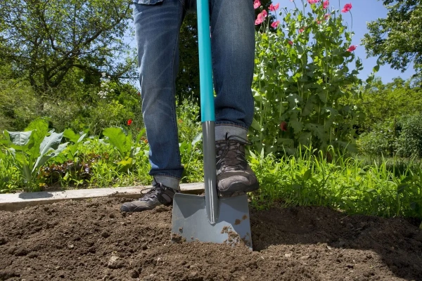 Лопата универсальная Gardena ClassicLine 17050-20
