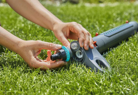 Осциллирующий дождеватель Gardena AquaZoom M 18712-20