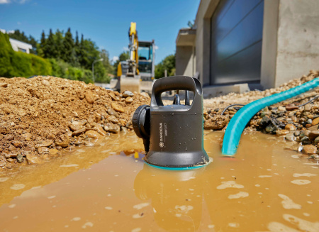 Насос дренажный для грязной воды Gardena 9000 09040-20