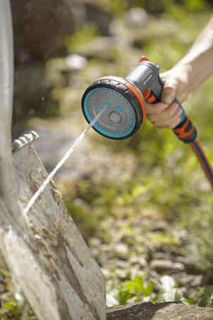 Пистолет-распылитель для полива многофункциональный Gardena Comfort 18315-20