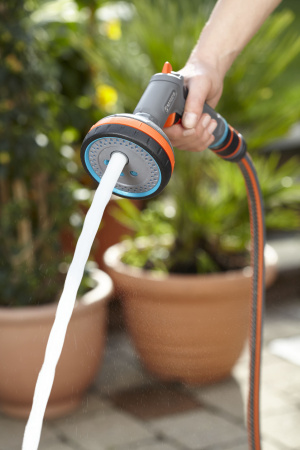 Пистолет-распылитель для полива многофункциональный Gardena Comfort 18315-20