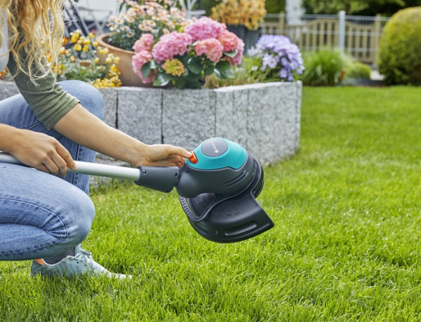 Аккумуляторный триммер Gardena EasyCut Li-18/23 09876-55