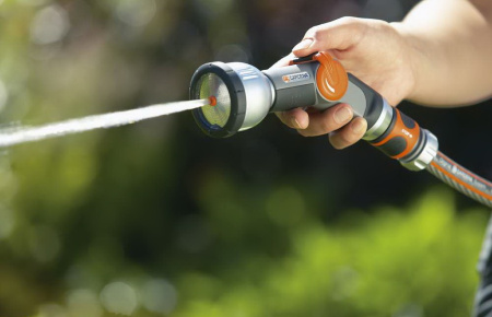 Распылитель для полива регулируемый Gardena Premium 08154-20