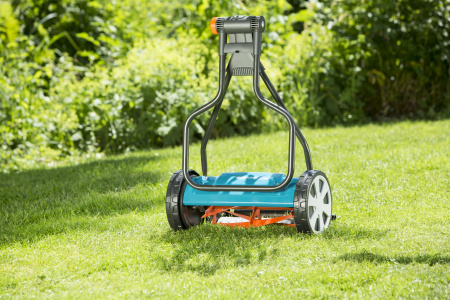 Газонокосилка Gardena 330 барабанная механическая