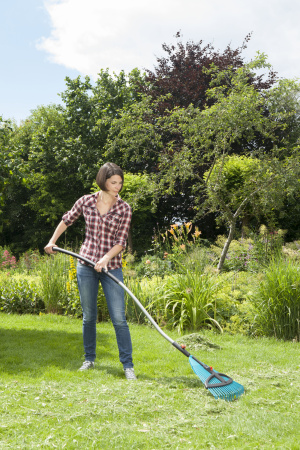 Грабли Gardena веерные регулируемые из пластика 03099-20