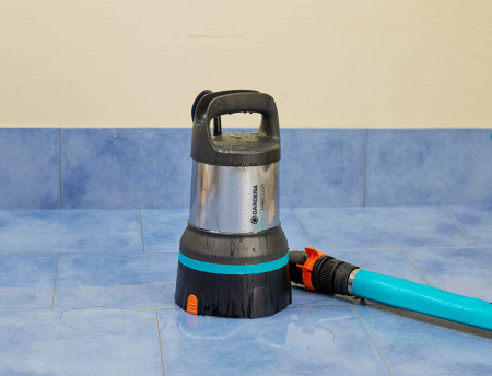 Насос дренажный для чистой воды Gardena 11000 Aquasensor 09034-20