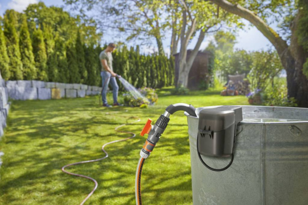 Насос для резервуаров с дождевой водой аккумуляторный Gardena 2000/2 Li-18 01749-20