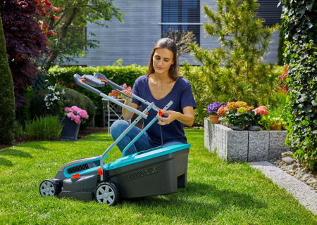 Газонокосилка аккумуляторная Gardena PowerMax 32/36V с АКБ и зарядным 14621-20