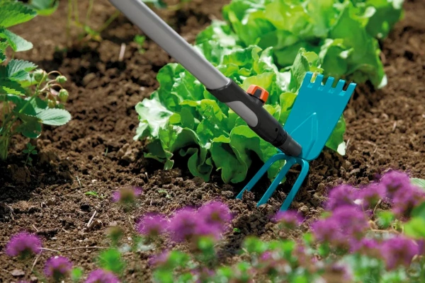 Тяпка садовая Gardena 9 см 03219-20