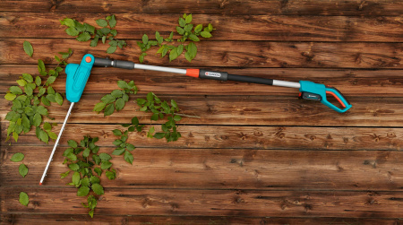 Телескопические ножницы для живой изгороди аккумуляторные Gardena THS 42/18V без АКБ 14732-55